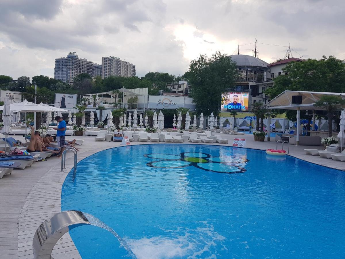 Arcadia Sky Apartment Odessa Luaran gambar